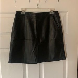 New with tags! Loft leather skirt with pockets